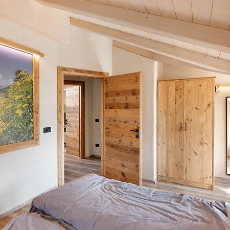 Chalet Leur Gusja Golp Quadrilocale Livigno Exterior photo