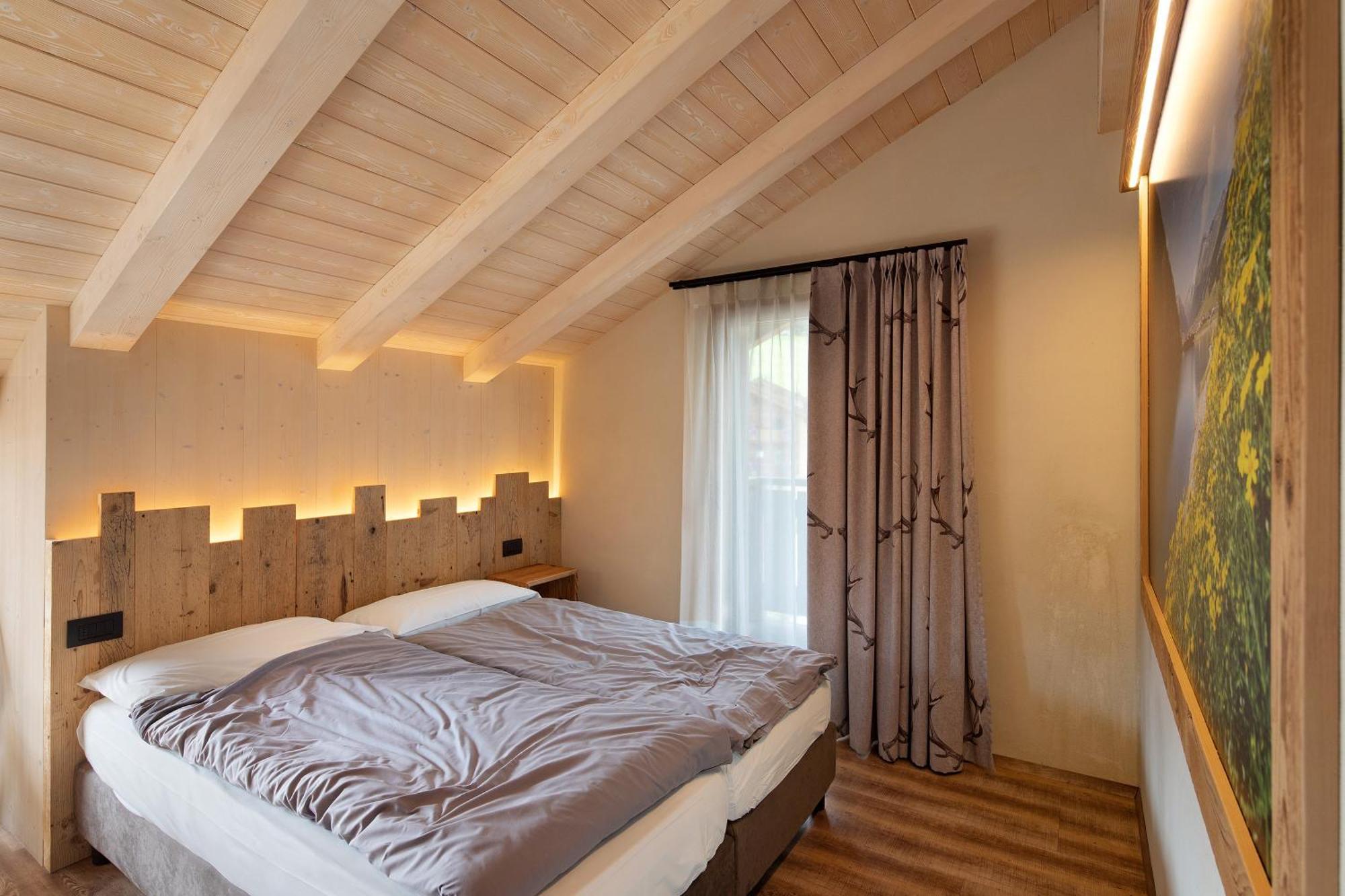 Leur Gusja Golp Quadrilocale Apartment